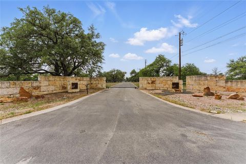 29 CHIMNEY COVE DR Marble Falls TX 78654