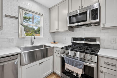 Tiny photo for 204 Chippendale Ave, Austin, TX 78745 (MLS # 2270615)