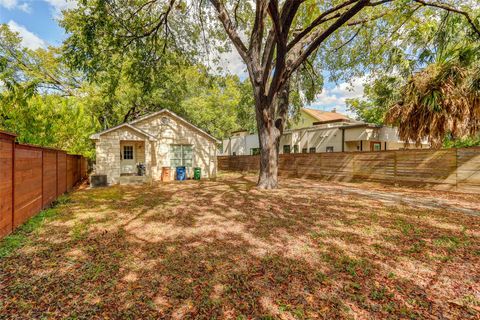 Tiny photo for 611 W Live Oak ST, Austin, TX 78704 (MLS # 6497812)