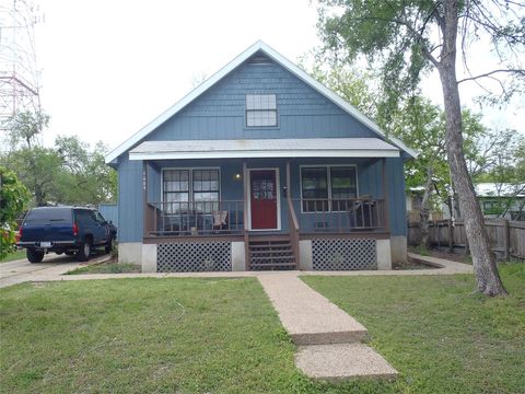 Photo of 1609 W 11th ST, Austin, TX 78703 (MLS # 1844461)
