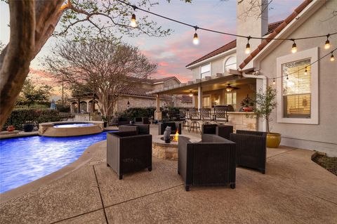 Tiny photo for 11208 Woodland Hills TRL, Austin, TX 78732 (MLS # 7970636)