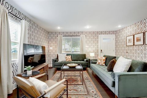 Photo of Austin, TX 78721 (MLS # 6959698)