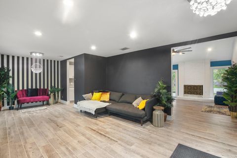 Tiny photo for 10129 Aspen ST, Austin, TX 78758 (MLS # 4999795)