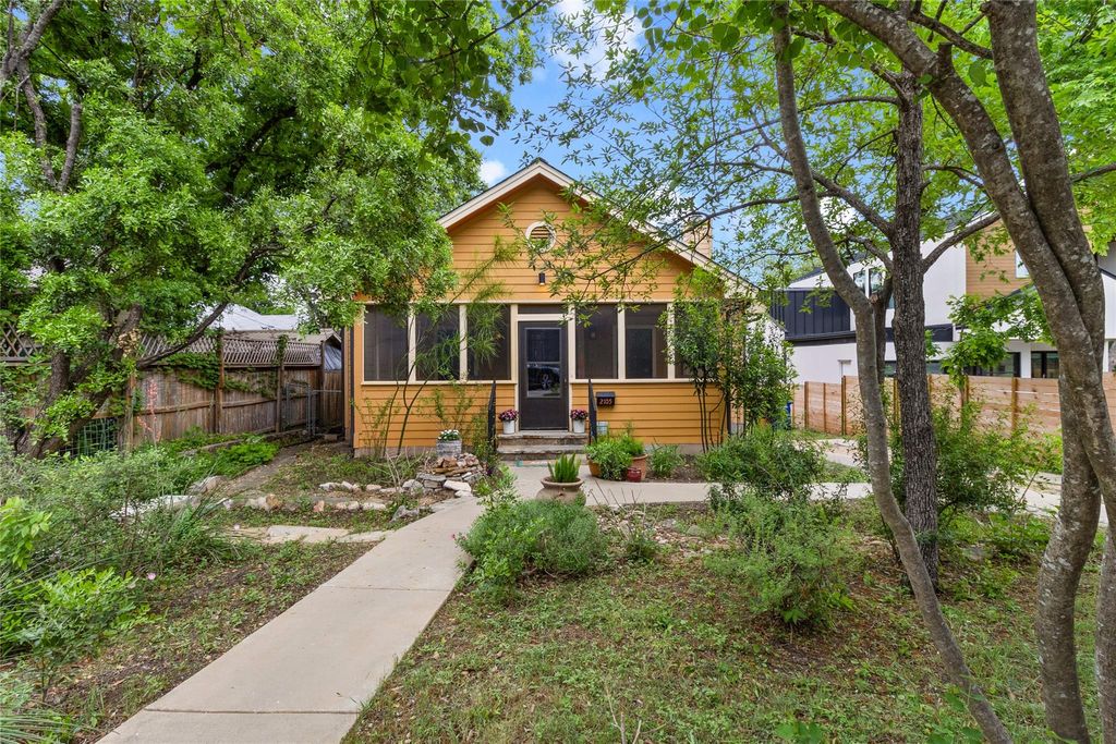 Photo for 2105 Brackenridge ST, Austin, TX 78704 (MLS # 9245076)