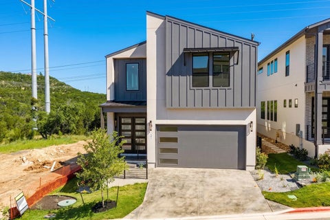 Photo of 405 Austin Heights RD, Lakeway, TX 78738 (MLS # 6262921)