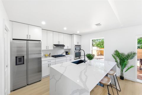 Tiny photo for 8411 Rockwood LN, Austin, TX 78757 (MLS # 1079530)