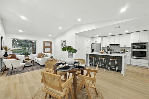 Tiny photo for 8411 Rockwood LN, Austin, TX 78757 (MLS # 1079530)