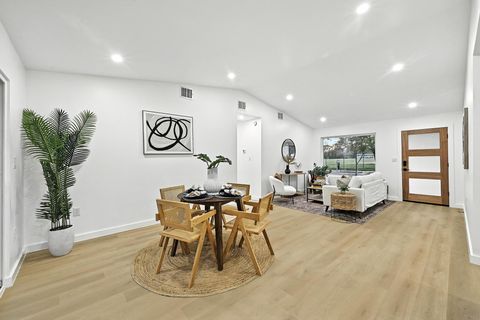 Tiny photo for 8411 Rockwood LN, Austin, TX 78757 (MLS # 1079530)