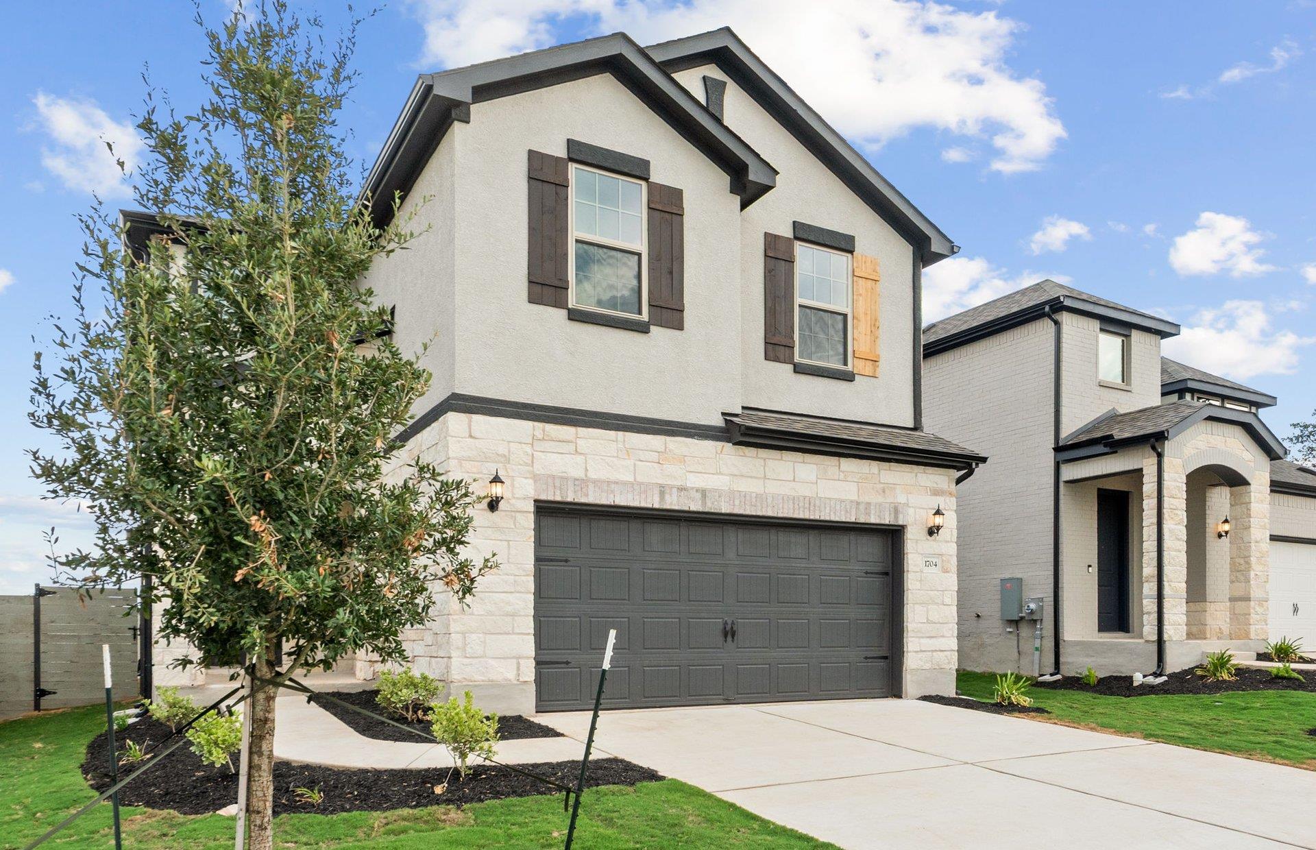 1704 Spring Mountain CV