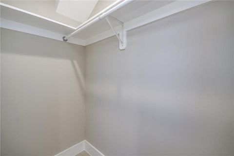 Tiny photo for 935 La Posada DR #142, Austin, TX 78752 (MLS # 5542115)