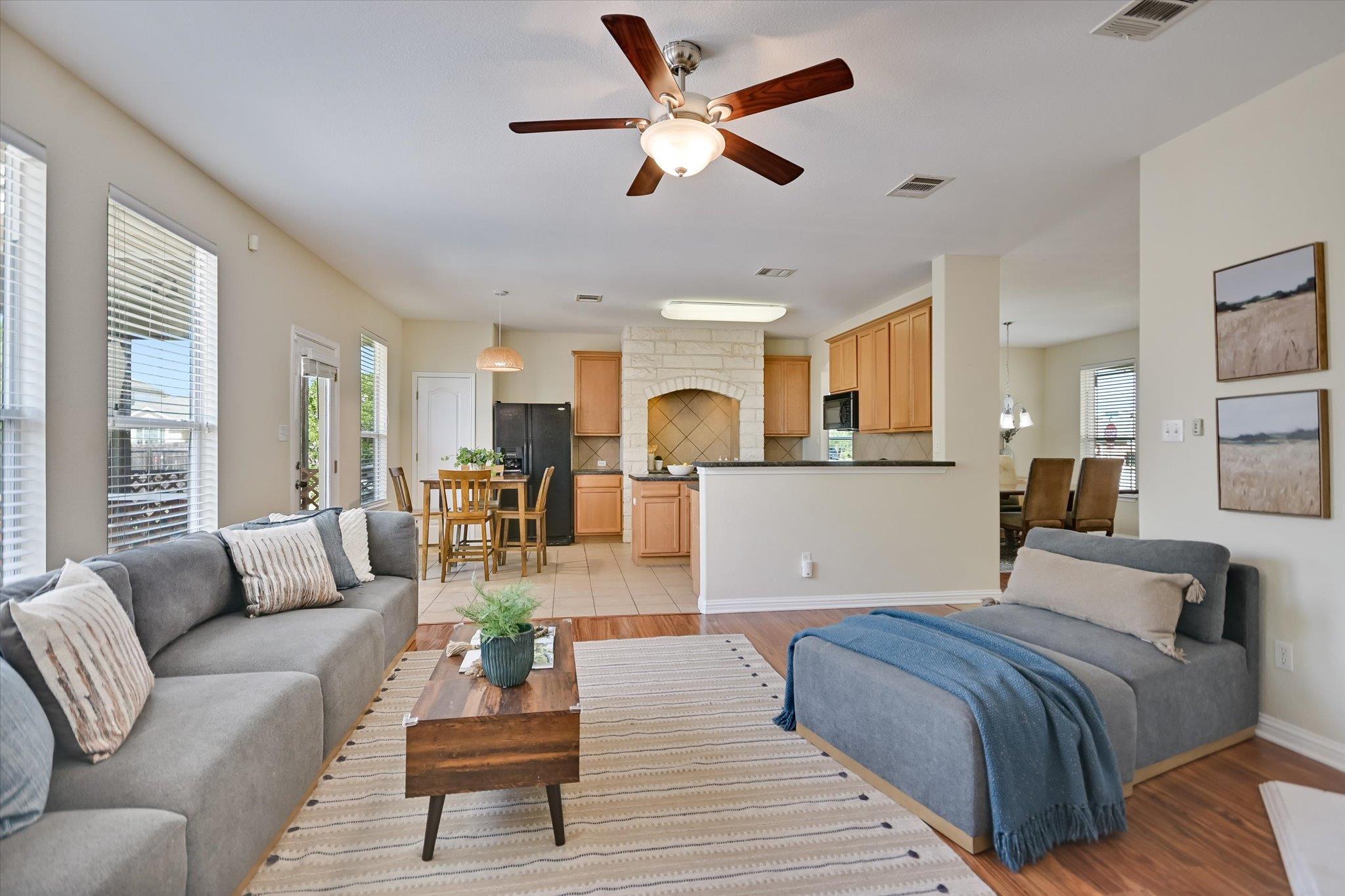 587 Shadow Creek BLVD
