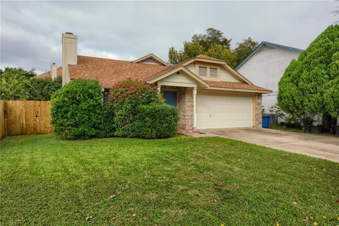 Photo of 12320 Thompkins DR, Austin, TX 78753 (MLS # 4105182)