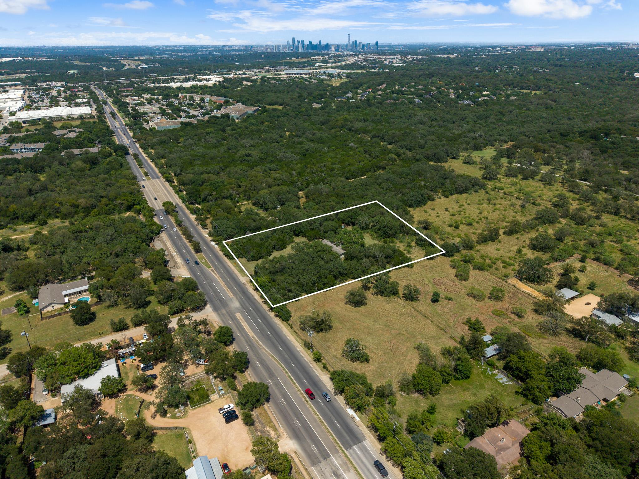 6203 Brodie LN photo 7