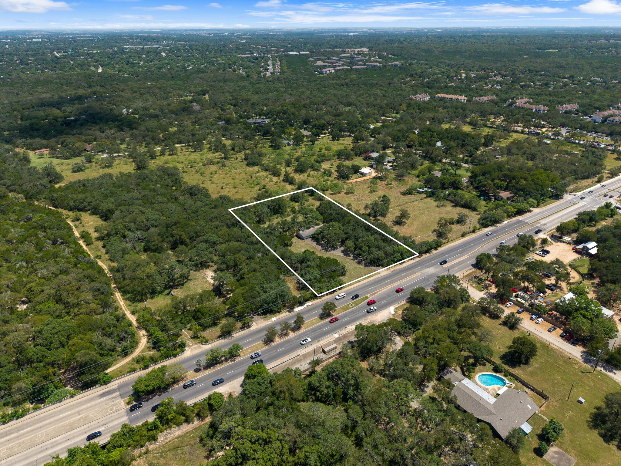 6203 Brodie LN photo 4