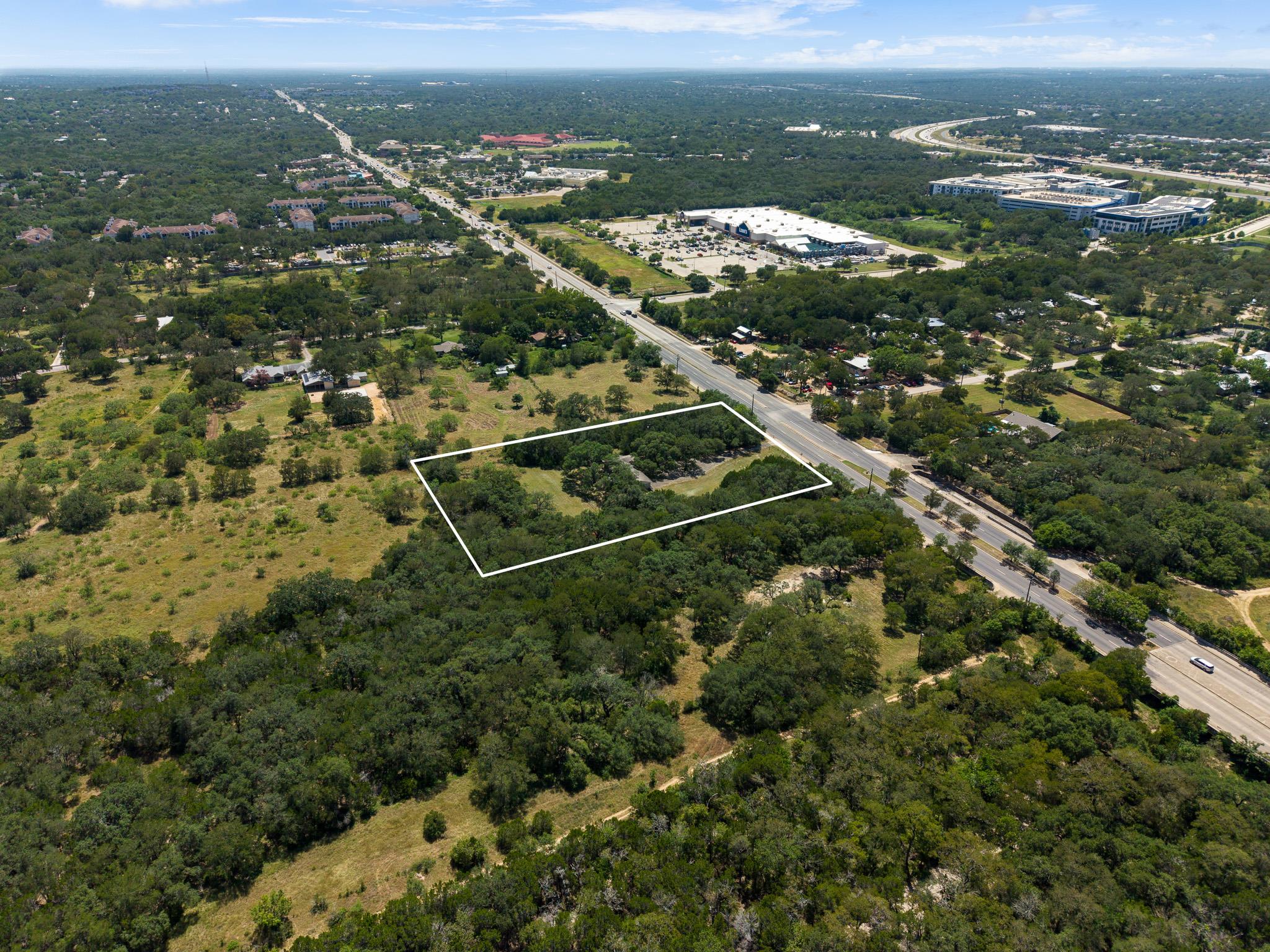 6203 Brodie LN photo 2