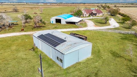 1093 Sunderman RD Alleyton TX 78935