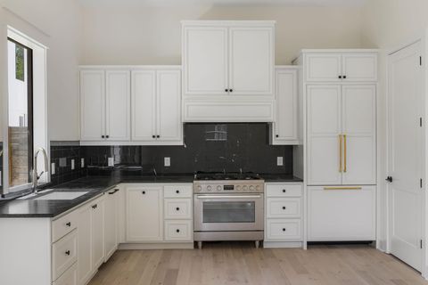 Tiny photo for 3306 Larry LN #B, Austin, TX 78722 (MLS # 4273536)