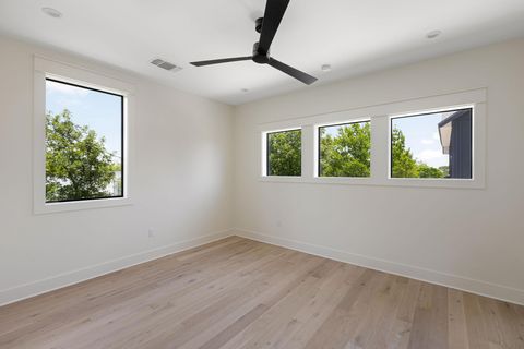Tiny photo for 3306 Larry LN #B, Austin, TX 78722 (MLS # 4273536)