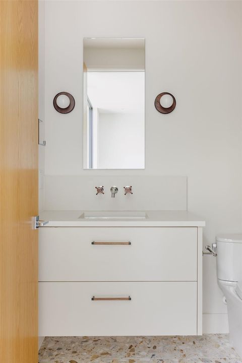 Tiny photo for 1701 Bartoncliff DR, Austin, TX 78704 (MLS # 1801710)