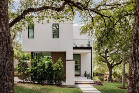 Tiny photo for 1701 Bartoncliff DR, Austin, TX 78704 (MLS # 1801710)