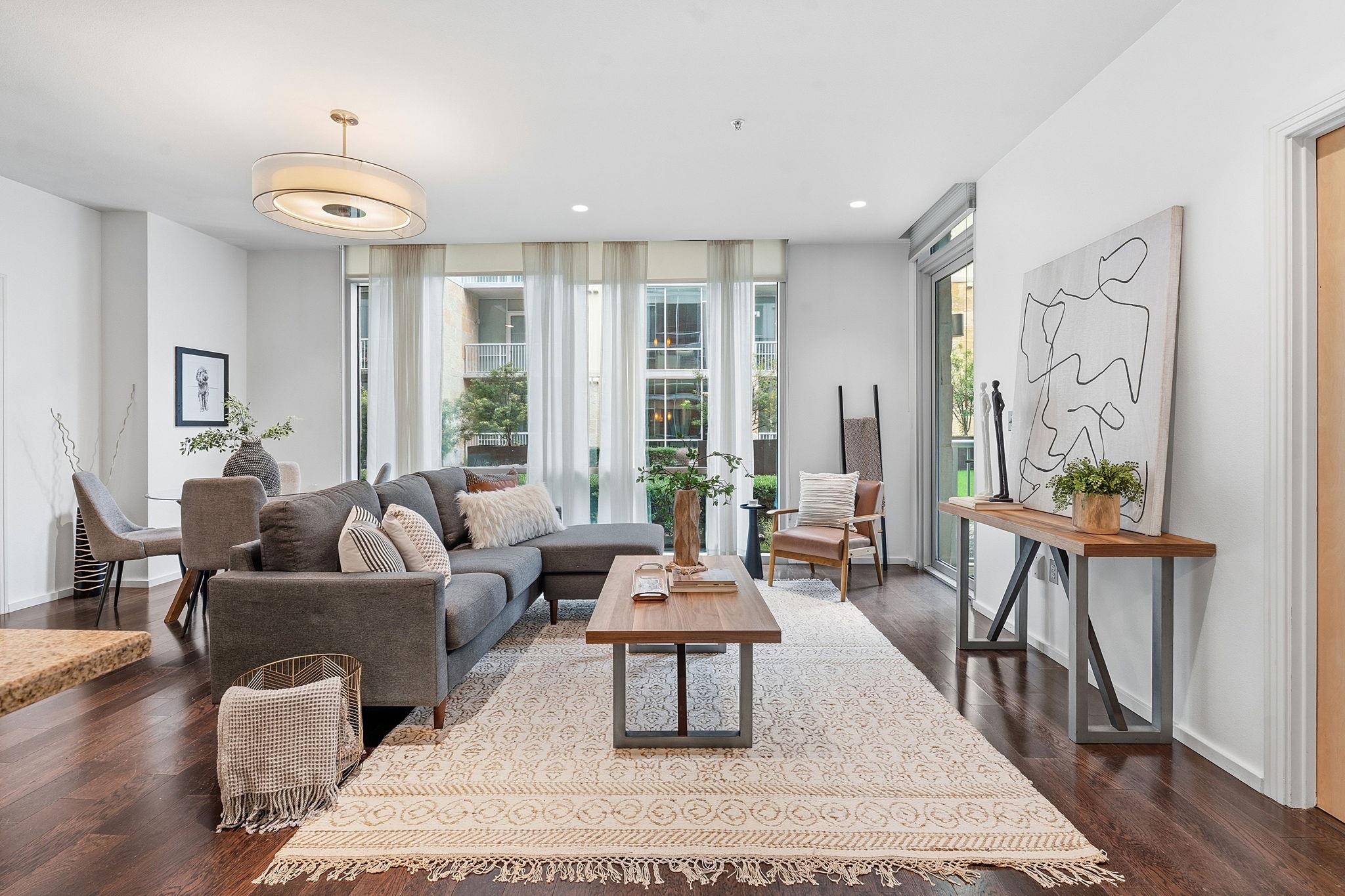 1600 Barton Springs RD 5103