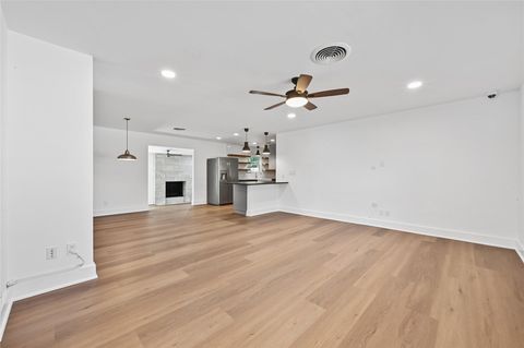 Tiny photo for 5600 Delwood DR, Austin, TX 78723 (MLS # 1932510)