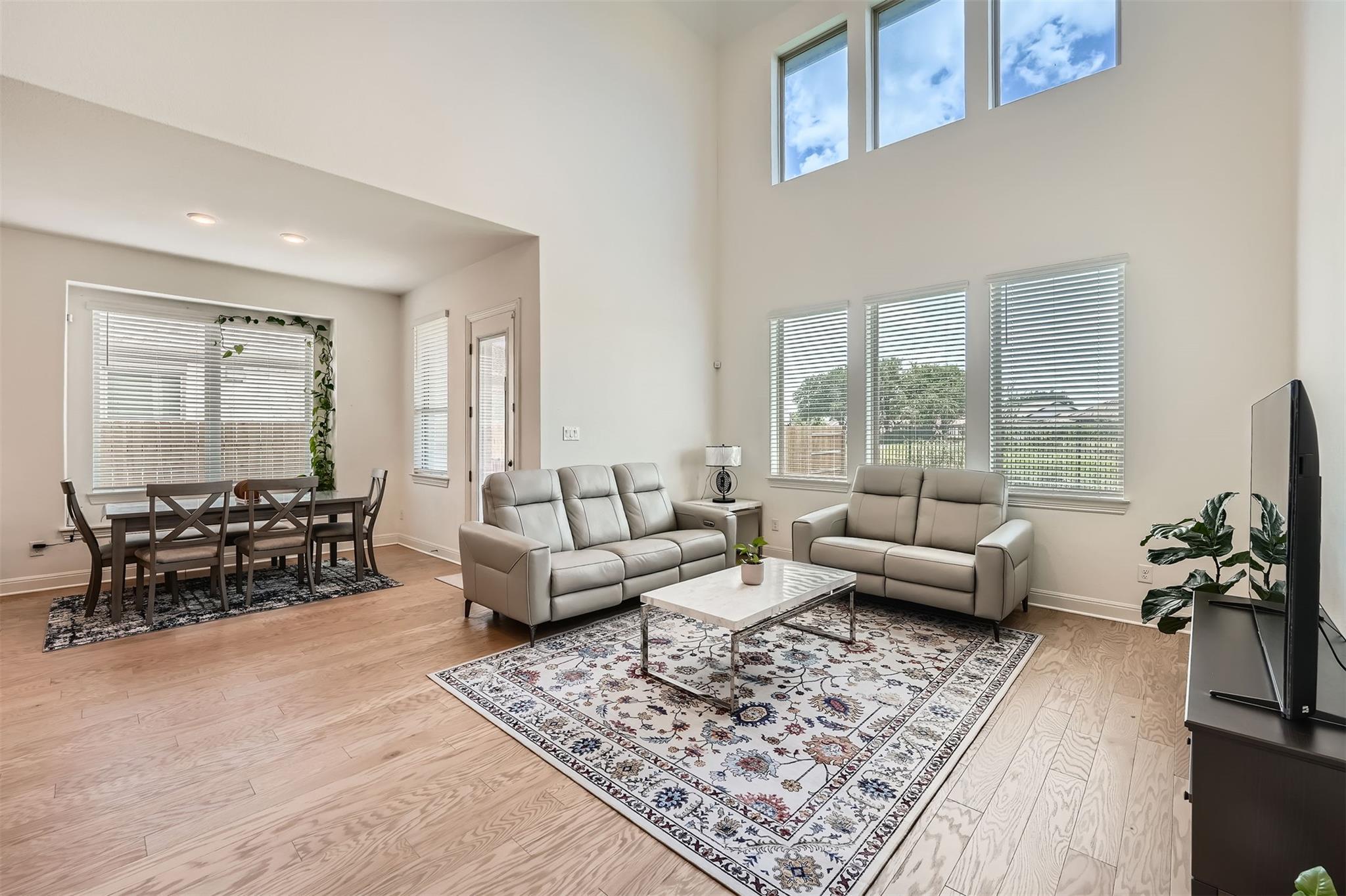 2405 Wooded Run TRL