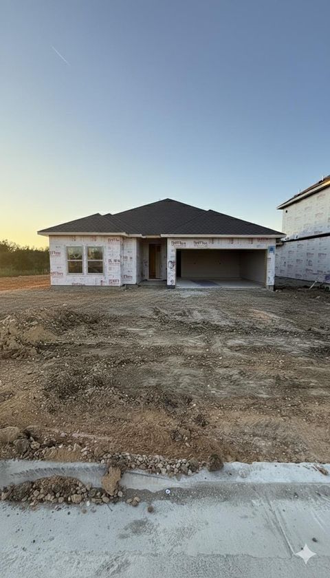 13504 Gray Landing DR Elgin TX 78621