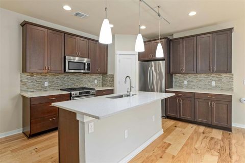 Tiny photo for 4008 Valley View RD #B, Austin, TX 78704 (MLS # 3077229)