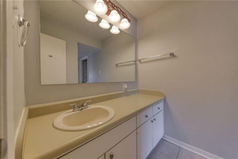 Tiny photo for 5801 Thunderbird ST #B-20, Lago Vista, TX 78645 (MLS # 6218670)