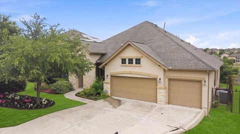 Photo of 4705 Gallego CIR, Austin, TX 78738 (MLS # 4648009)