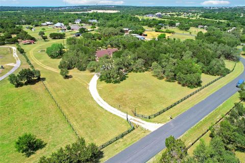 4 Valley View CIR Leander TX 78641