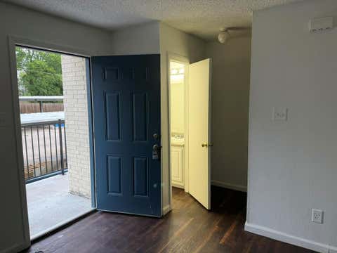 Tiny photo for 2124 Burton DR #251, Austin, TX 78741 (MLS # 9195899)