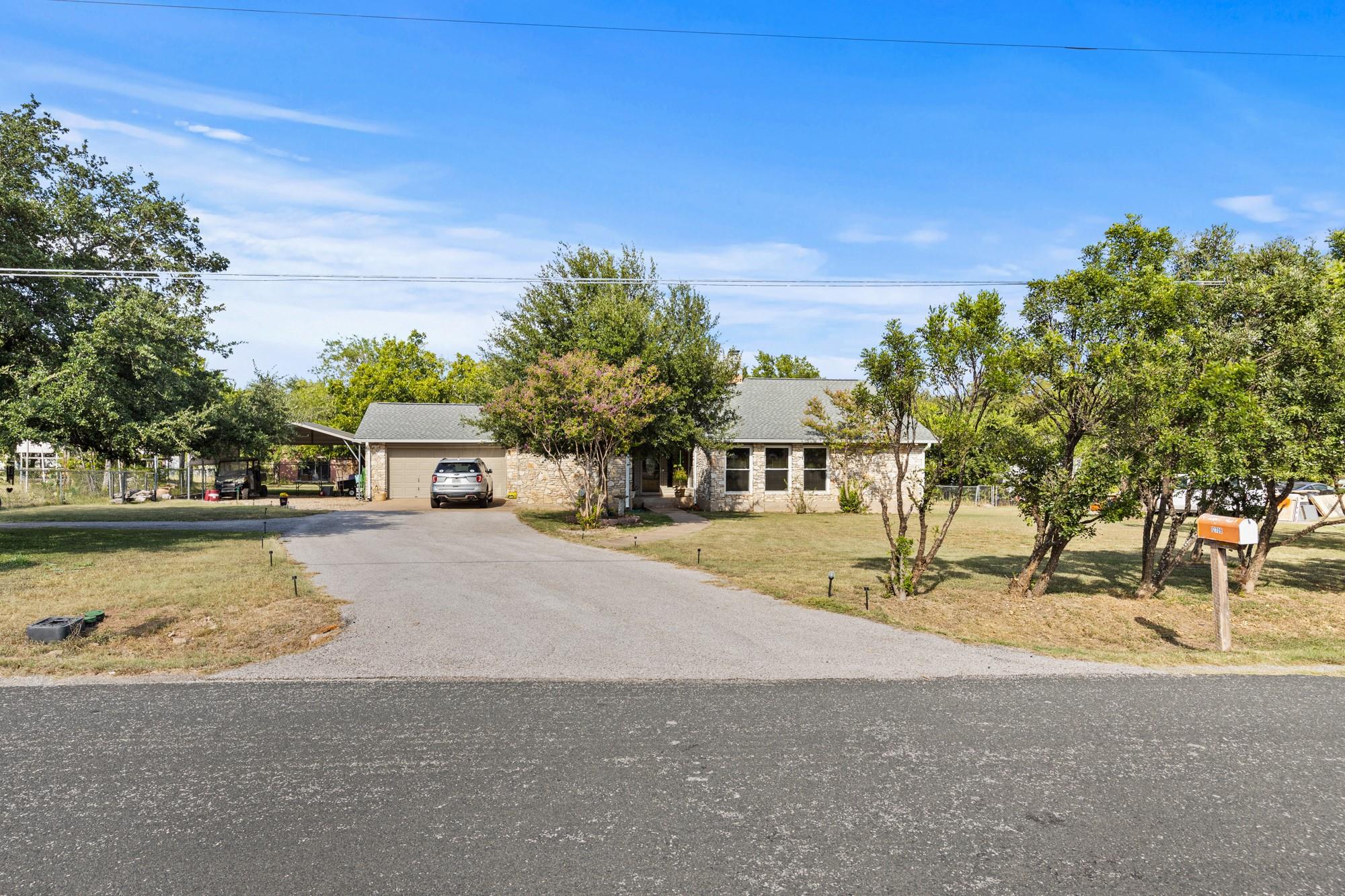 12709 Cholla LN