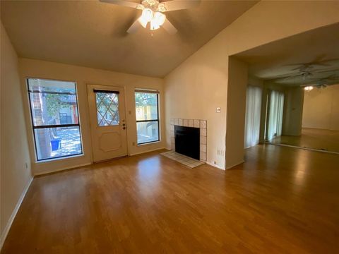 806 W 24th ST 306 Austin TX 78705