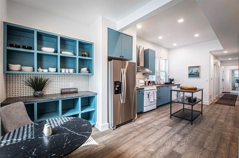 Tiny photo for 3405 Cedar St St, Austin, TX 78705 (MLS # 8141426)