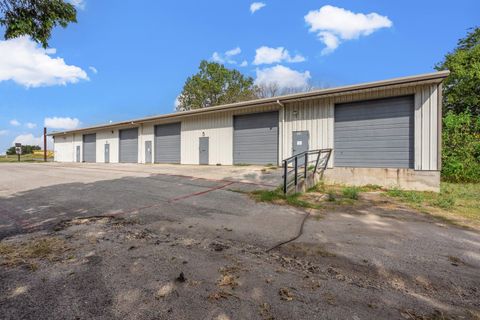 2901 S Hwy 95 Highway Taylor TX 76574