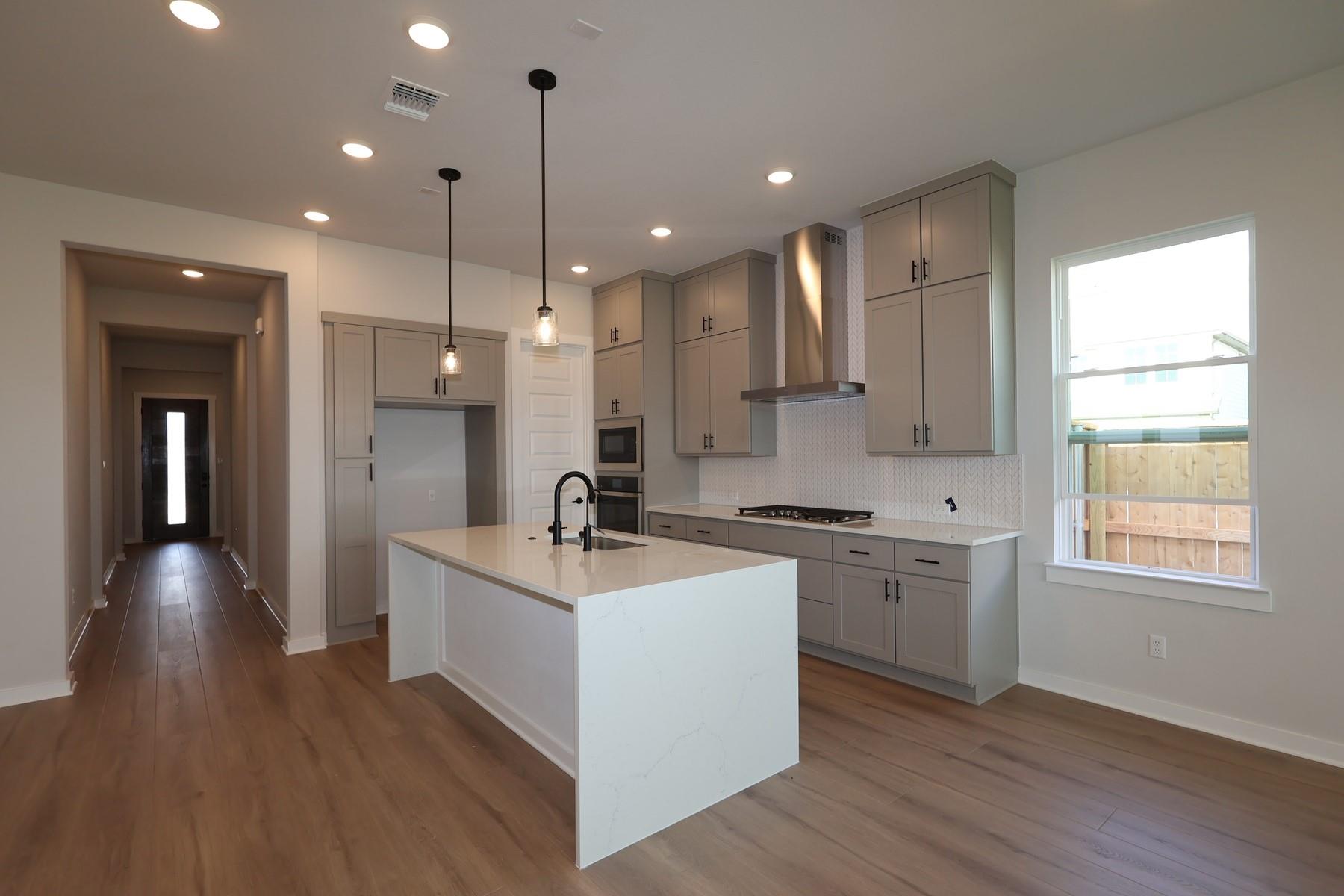352 Marisol Bend
