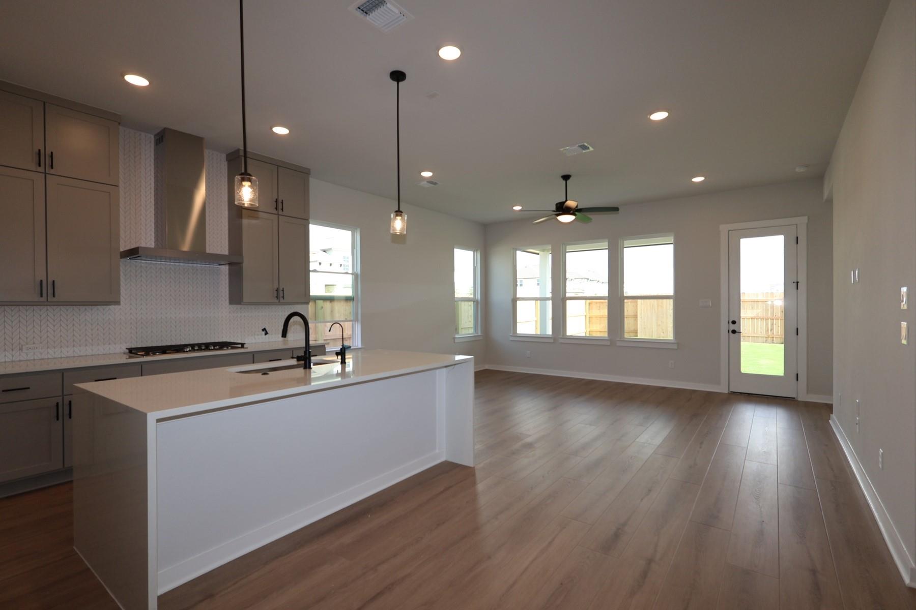 352 Marisol Bend