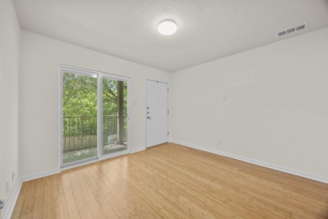 Tiny photo for 3204 Menchaca RD #704, Austin, TX 78704 (MLS # 6297331)