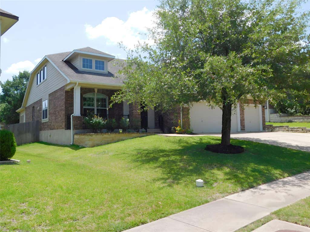 Photo of 2670 RAVENWOOD DR, Round Rock, TX 78665 (MLS # 2655311)