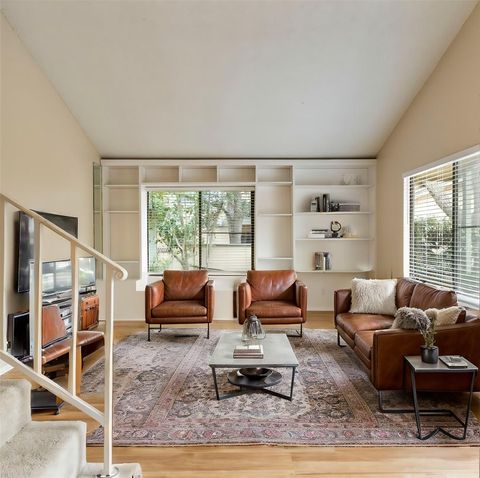 915 Silver Quail LN Austin TX 78758