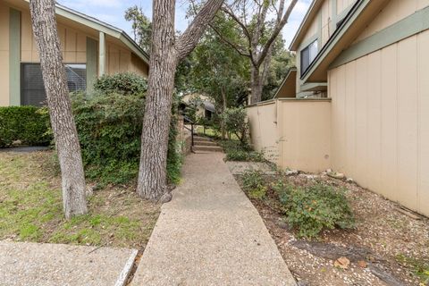 Tiny photo for 915 Silver Quail LN, Austin, TX 78758 (MLS # 8119367)