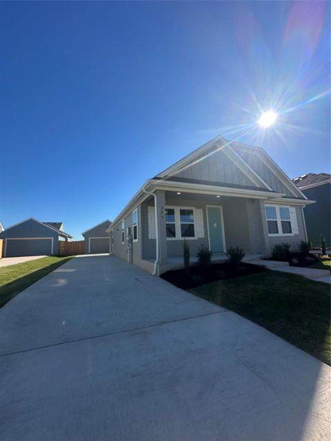 A home in Taylor