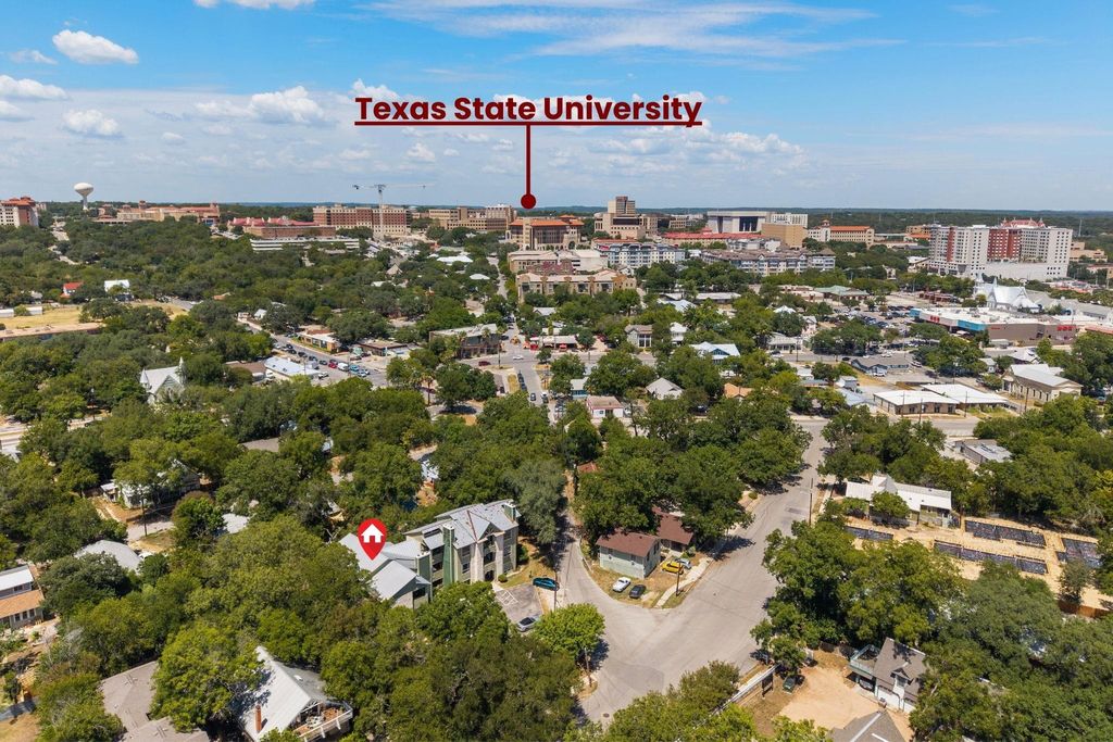 Photo of 506 W San Antonio ST #205, San Marcos, TX 78666 (MLS # 2149604)