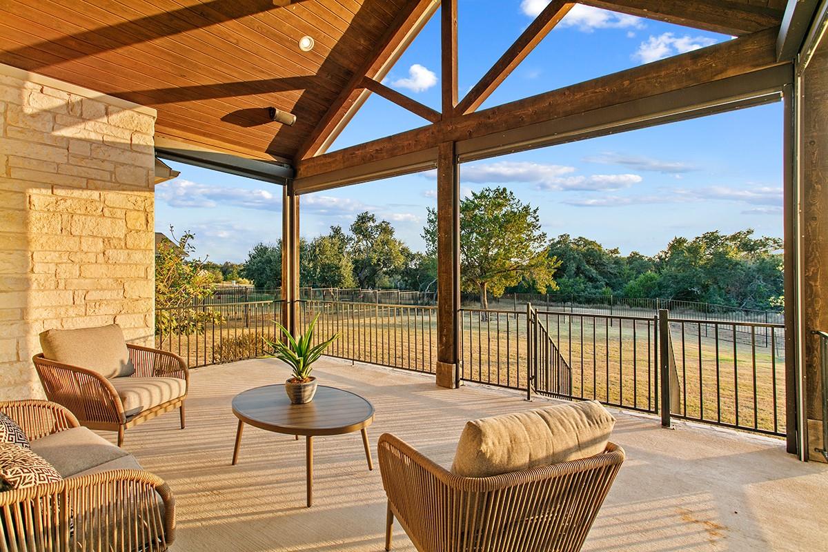 914 Blue Ridge DR