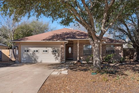 Photo of 1402 Quicksilver CIR, Round Rock, TX 78665 (MLS # 1590539)
