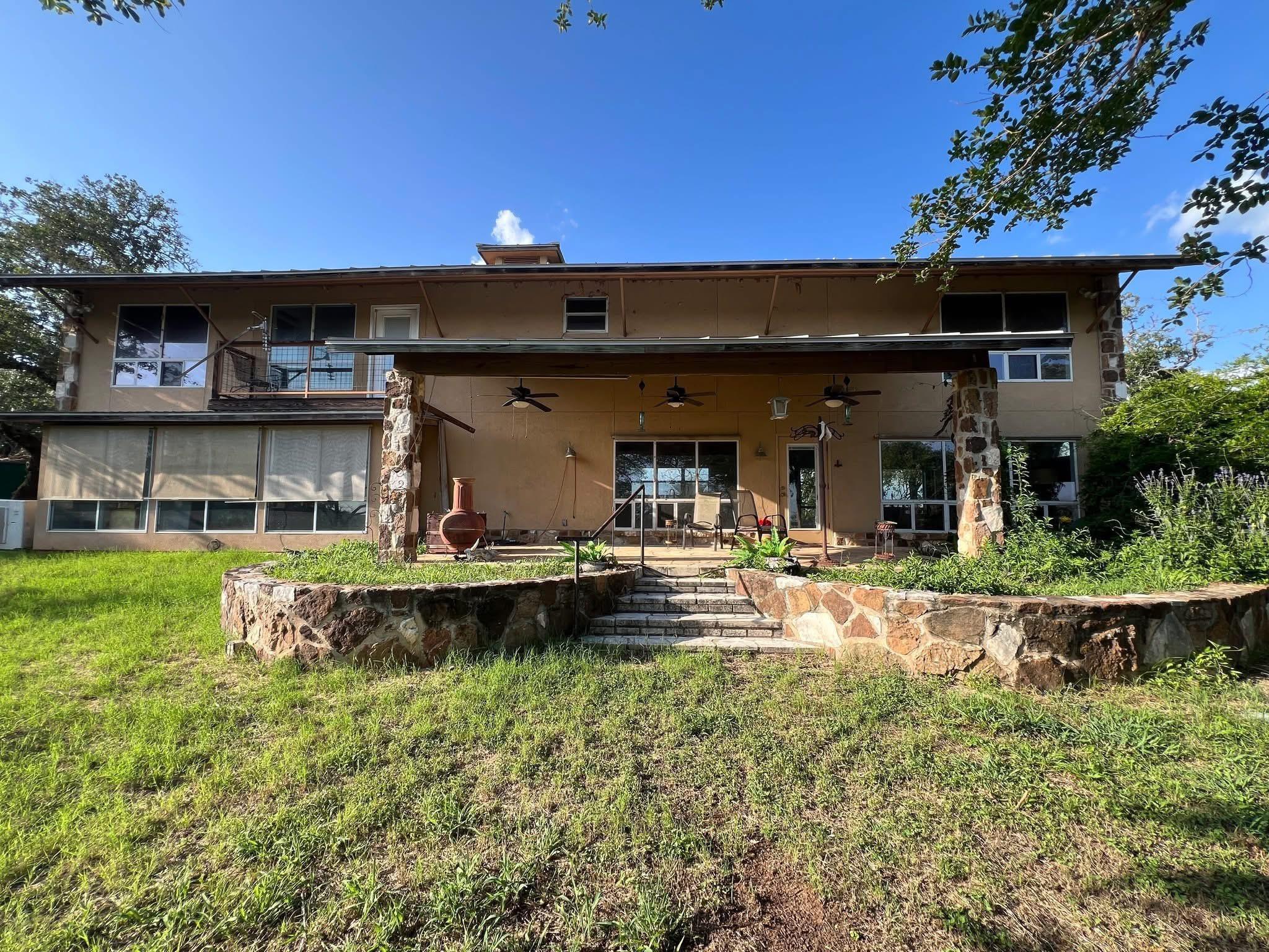 184 Guadalupe Hills LN