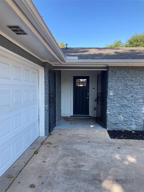 Tiny photo for 5704 Whitebrook DR, Austin, TX 78724 (MLS # 5989977)