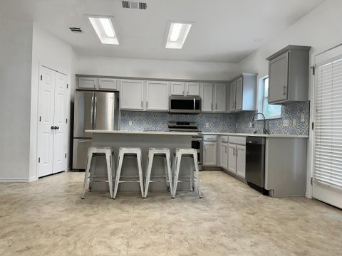 Tiny photo for 1911 W Pflugerville PKWY, Round Rock, TX 78664 (MLS # 2821822)